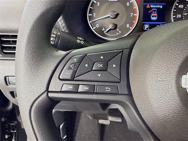 2025 Nissan Sentra S photo 10