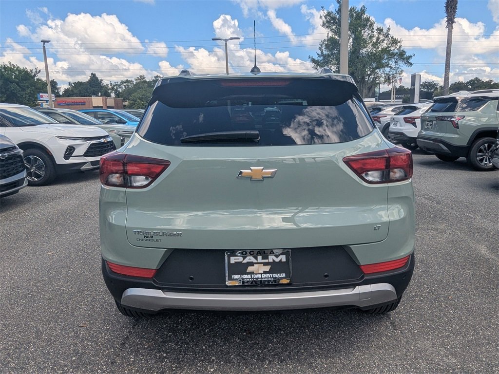 2026 Chevrolet Silverado LT photo 4
