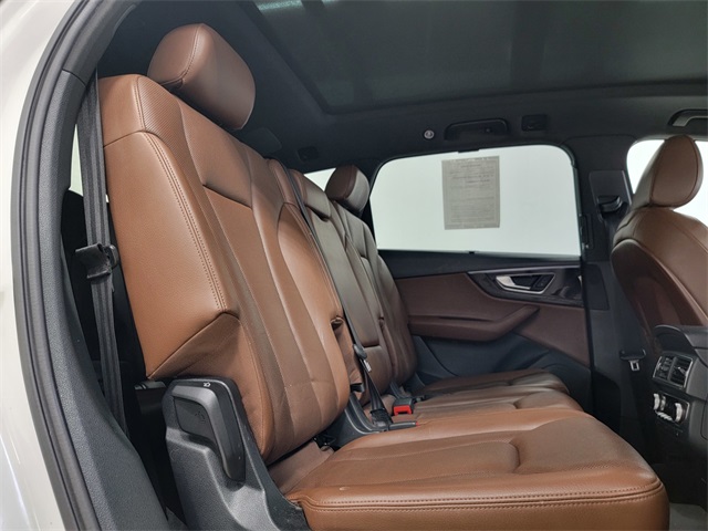 2017 Audi Q7 3.0T Premium Plus photo 18