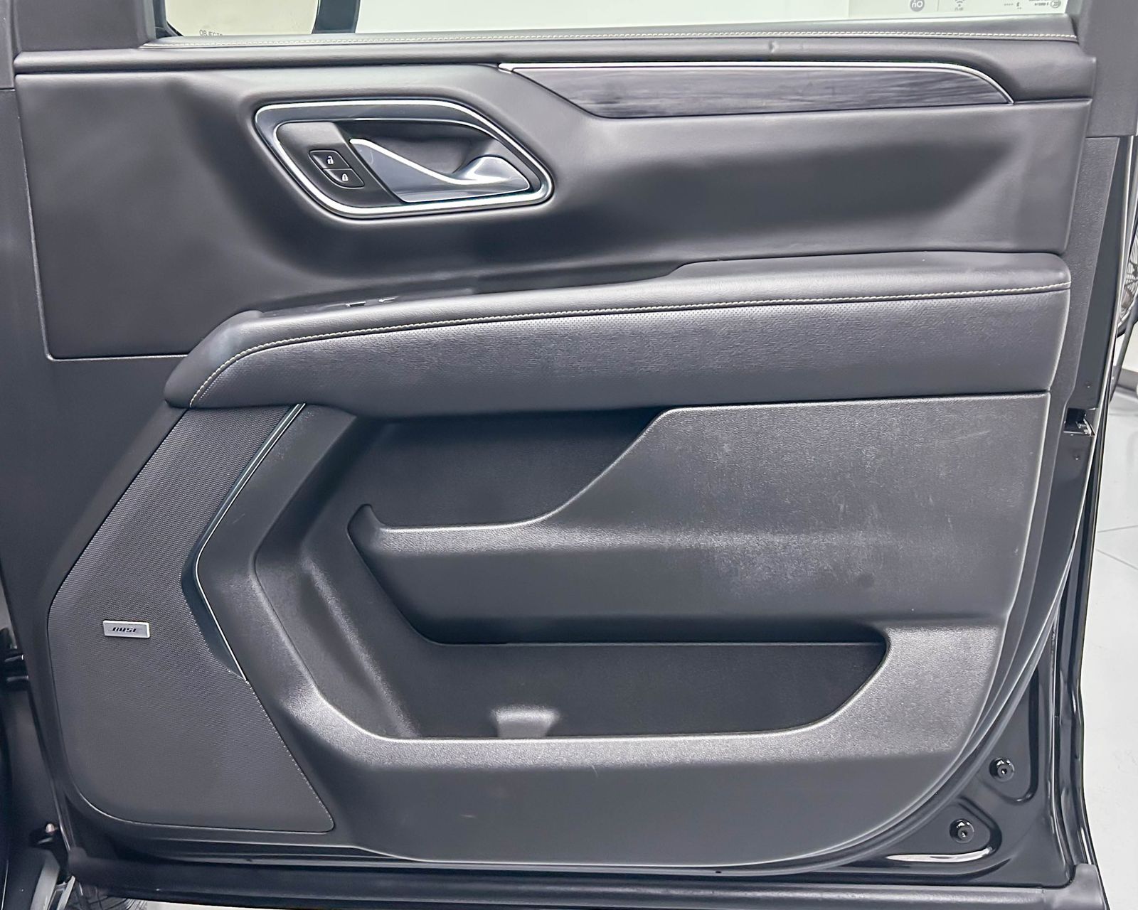 2023 Gmc Yukon SLT photo 12
