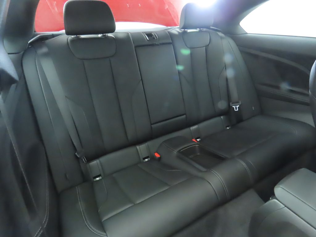 2025 Bmw 230i photo 19