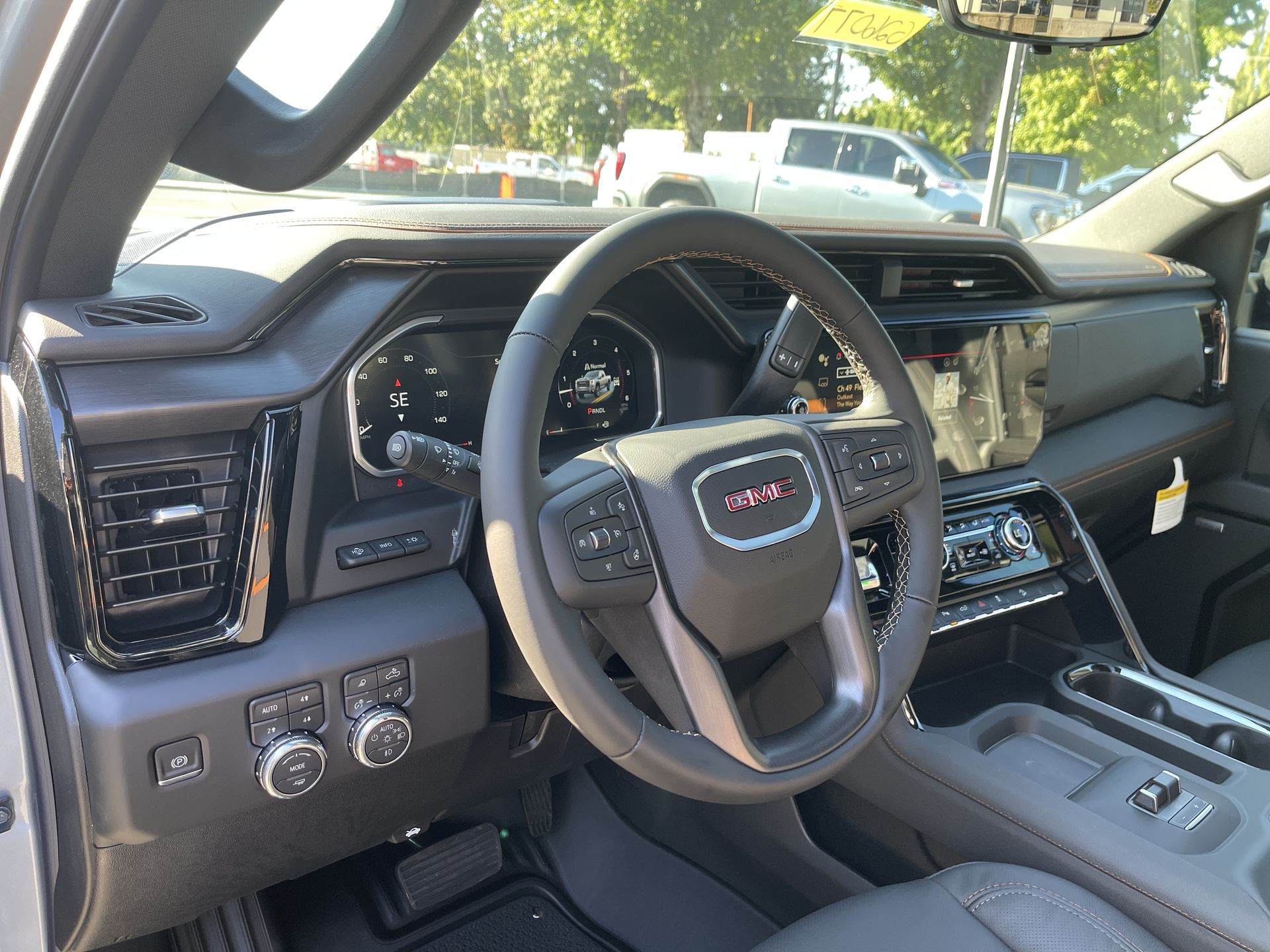 2026 Gmc Sierra 3500 HD AT4 photo 9