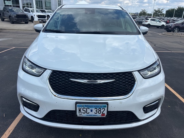 Used 2023 Chrysler Pacifica Touring L with VIN 2C4RC3BG0PR545593 for sale in Shakopee, Minnesota