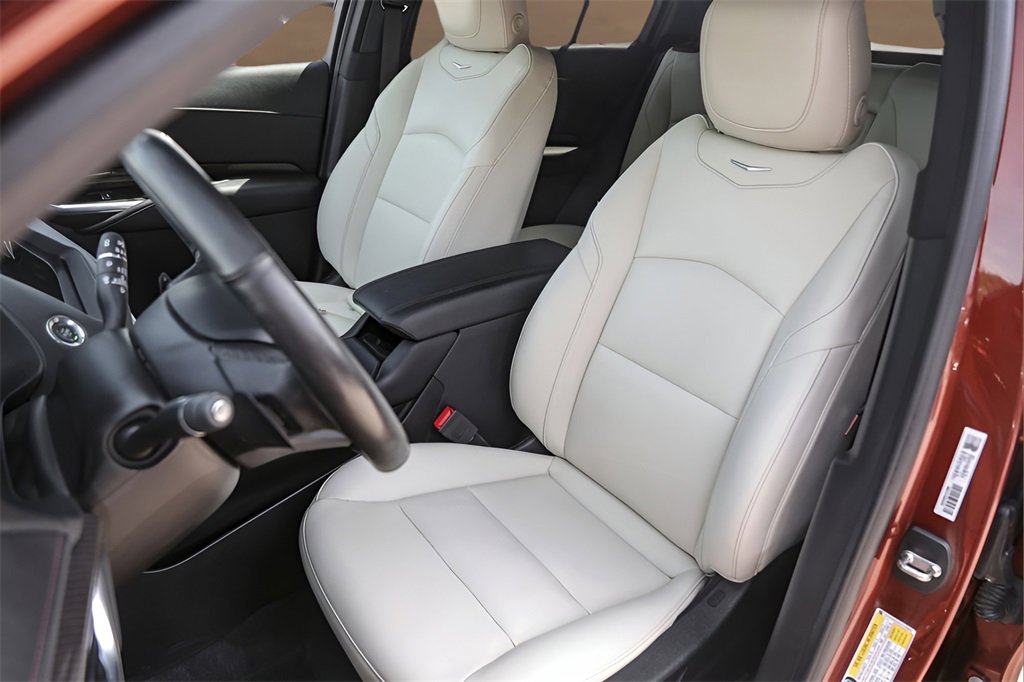 2019 Cadillac XT4 Sport photo 7