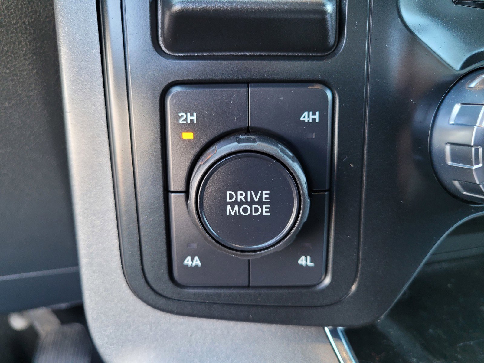 2023 Ford F-150 Lariat photo 21