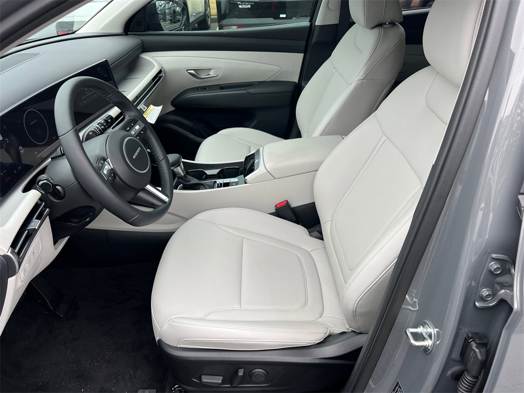 2025 Hyundai Tucson SEL Convenience photo 9