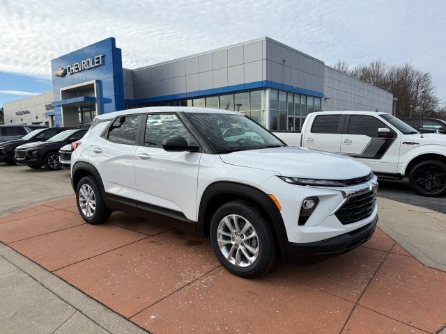 2026 Chevrolet Trailblazer LS's photo