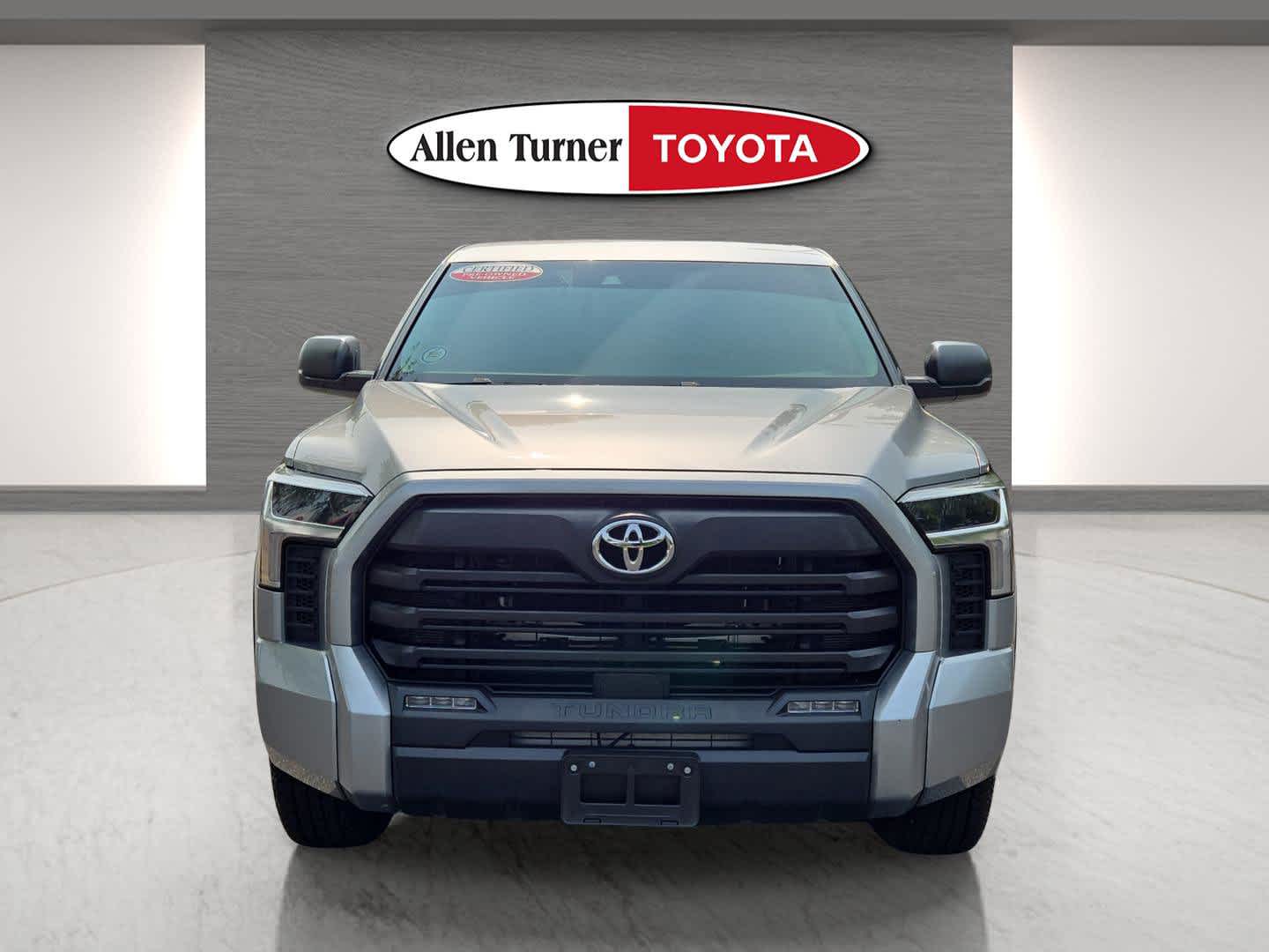 2022 Toyota Tundra SR5 Double Cab photo 4