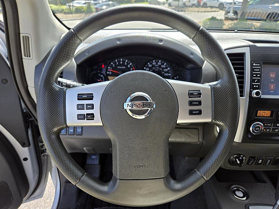 2021 Nissan Frontier SV photo 16