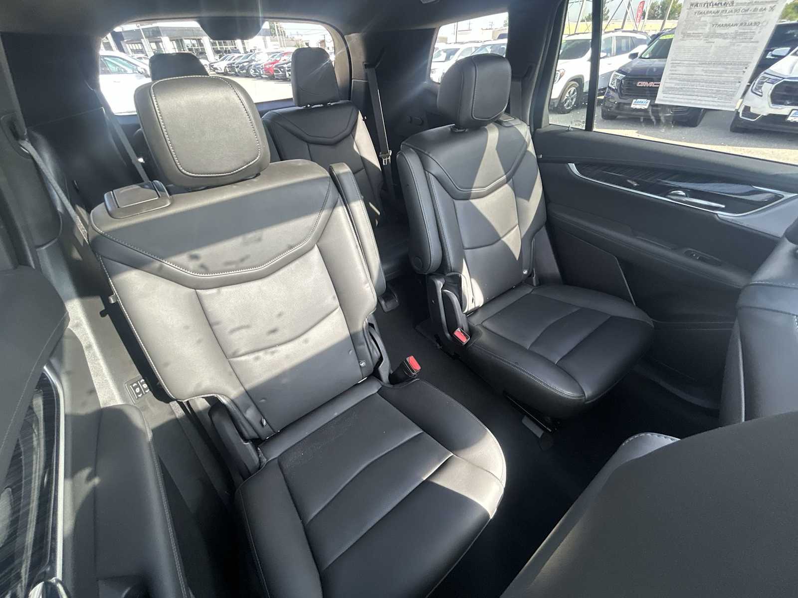 2025 Cadillac XT6 Premium Luxury photo 28