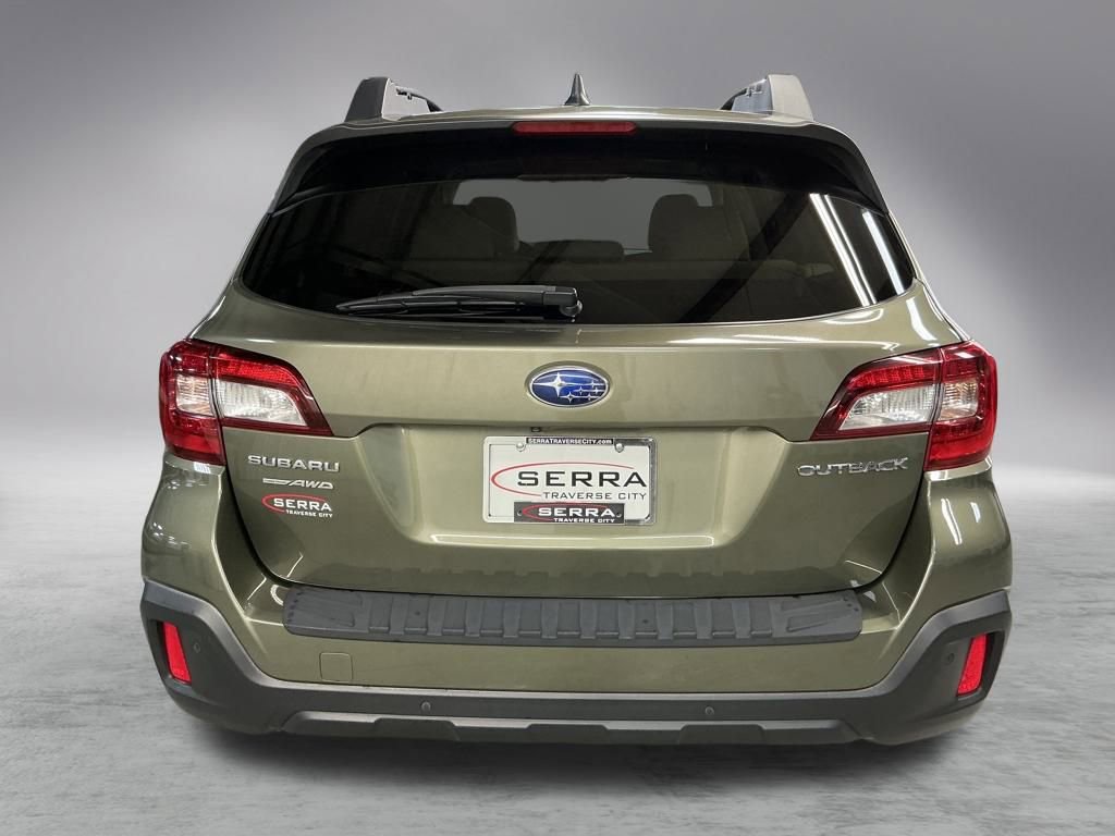 2019 Subaru Outback 2.5i Limited photo 4