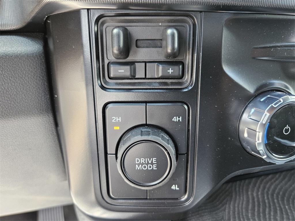 2025 Ford F-350 Platinum photo 20