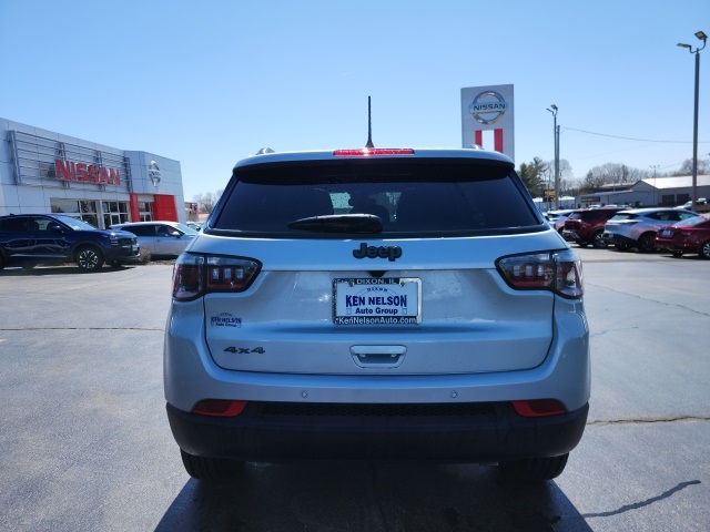 2025 Jeep Compass Latitude photo 6