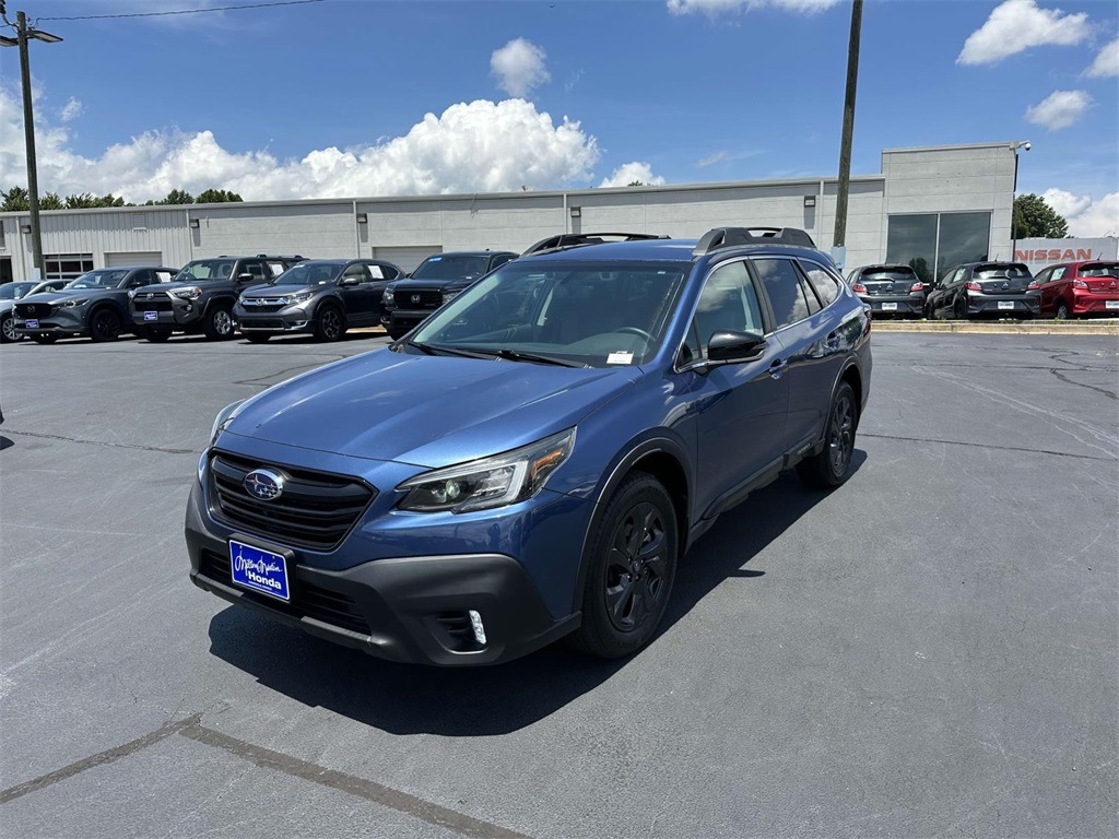 2020 Subaru Outback Onyx Edition XT photo 3