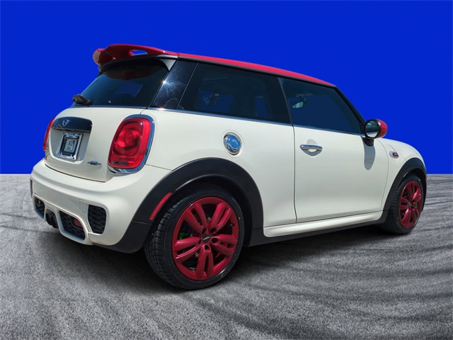 2015 Mini Cooper Hardtop Base photo 3