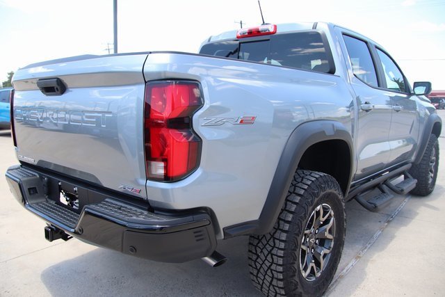 2025 Chevrolet Colorado ZR2 photo 8