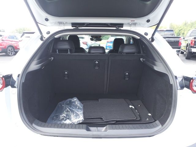 2025 Mazda CX-30 2.5 Select Sport photo 18