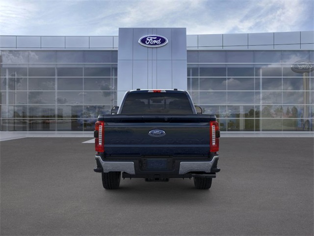 2025 Ford F-350 photo 4