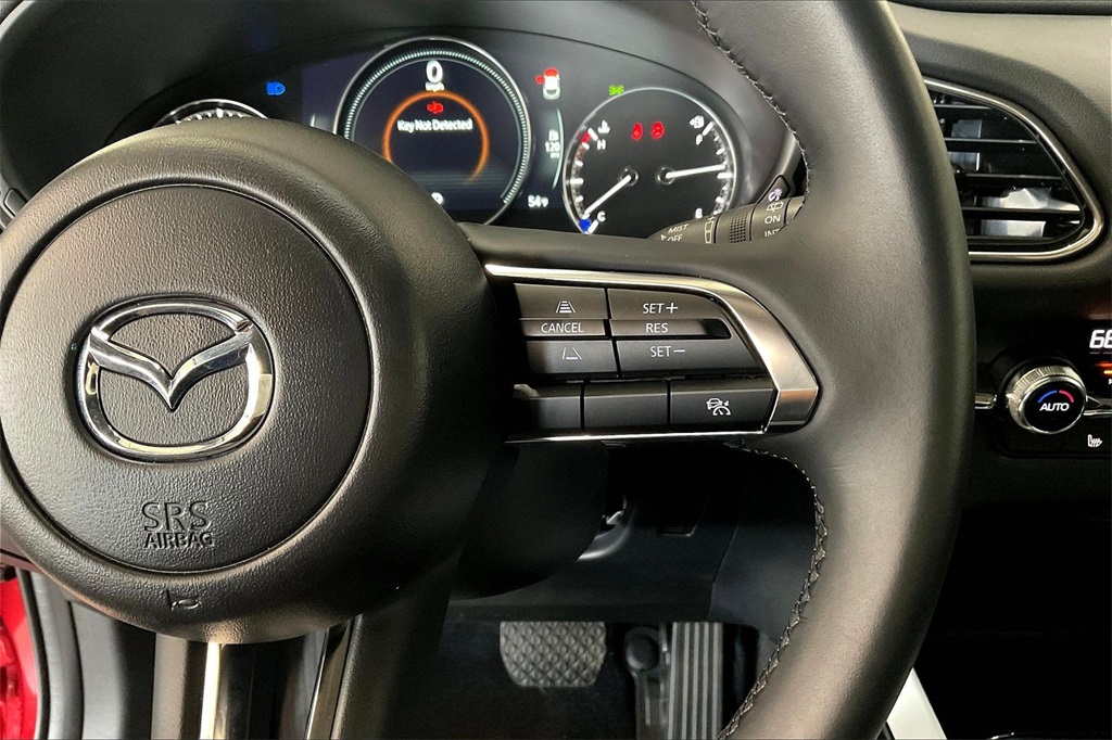 2025 MAZDA CX-30 - Image 18