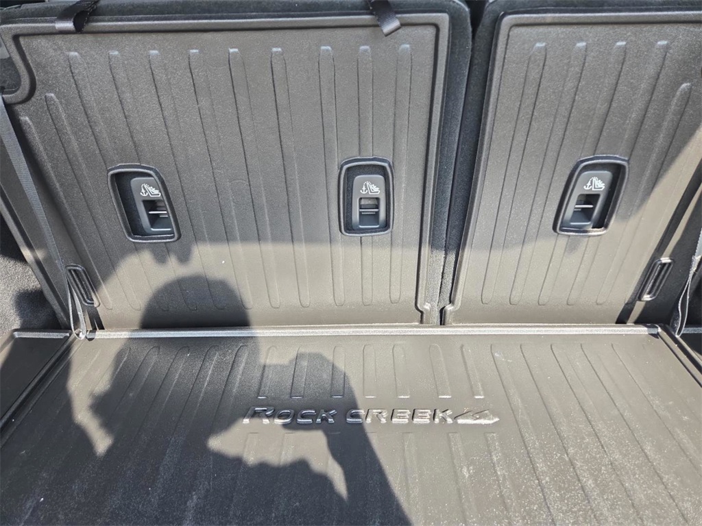 2023 Nissan Pathfinder Rock Creek photo 8