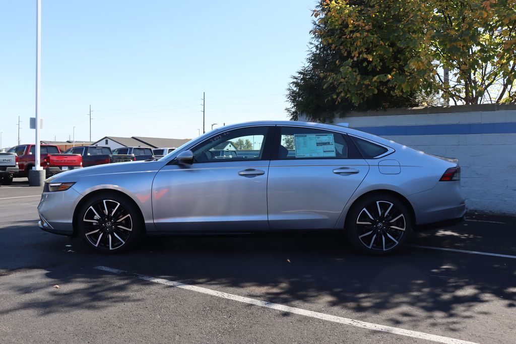 2025 Honda Accord Hybrid Touring photo 2