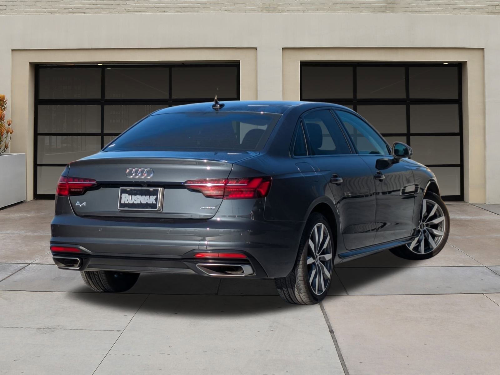 2023 Audi A4 40 Premium Plus Quattro photo 4