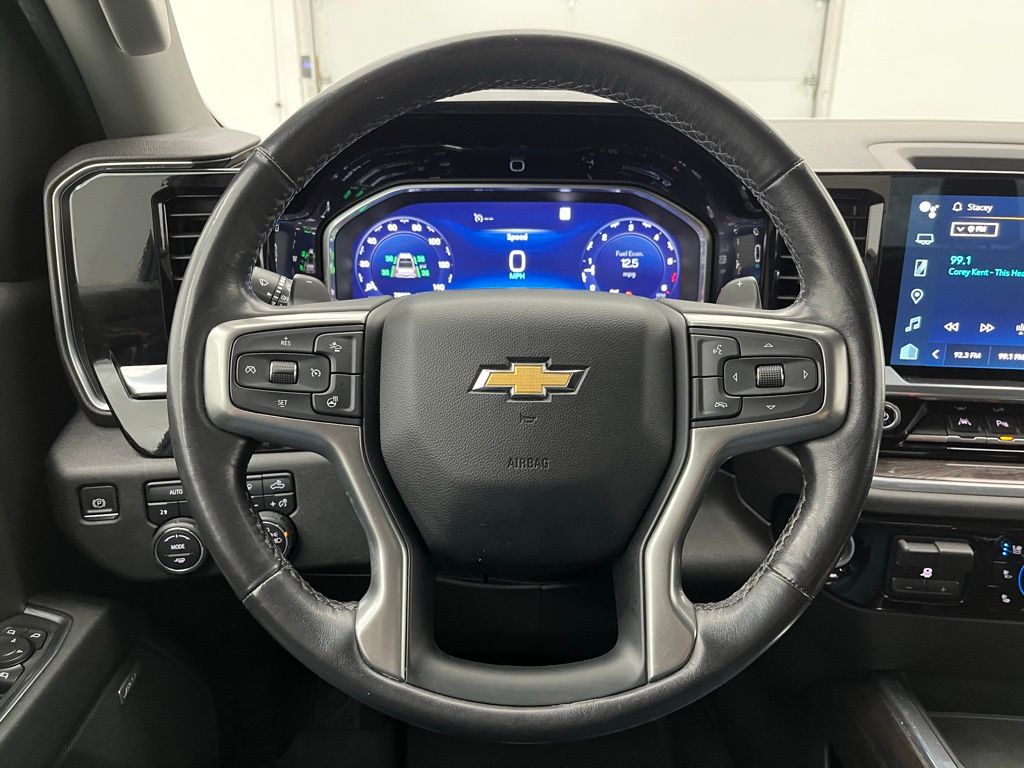 2022 Chevrolet Silverado 1500 LTZ photo 28