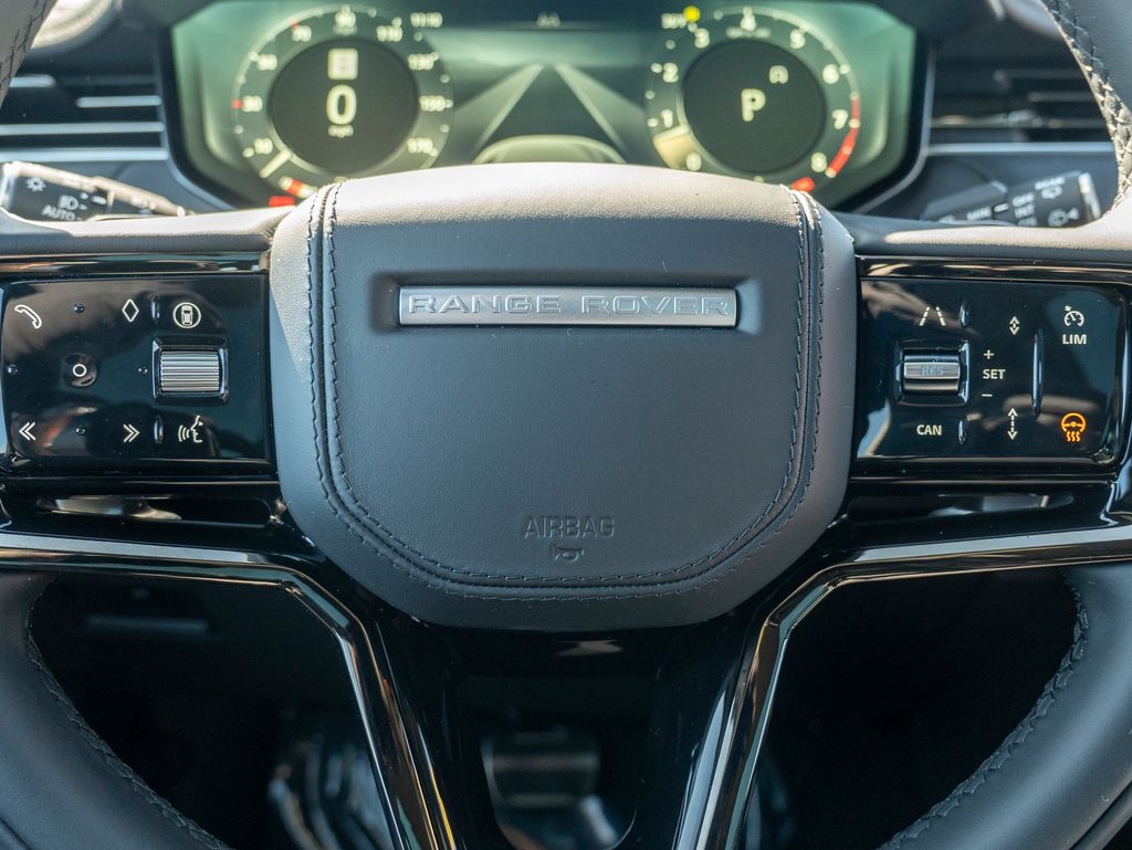 2025 Land Rover Range Rover Sport SE photo 13