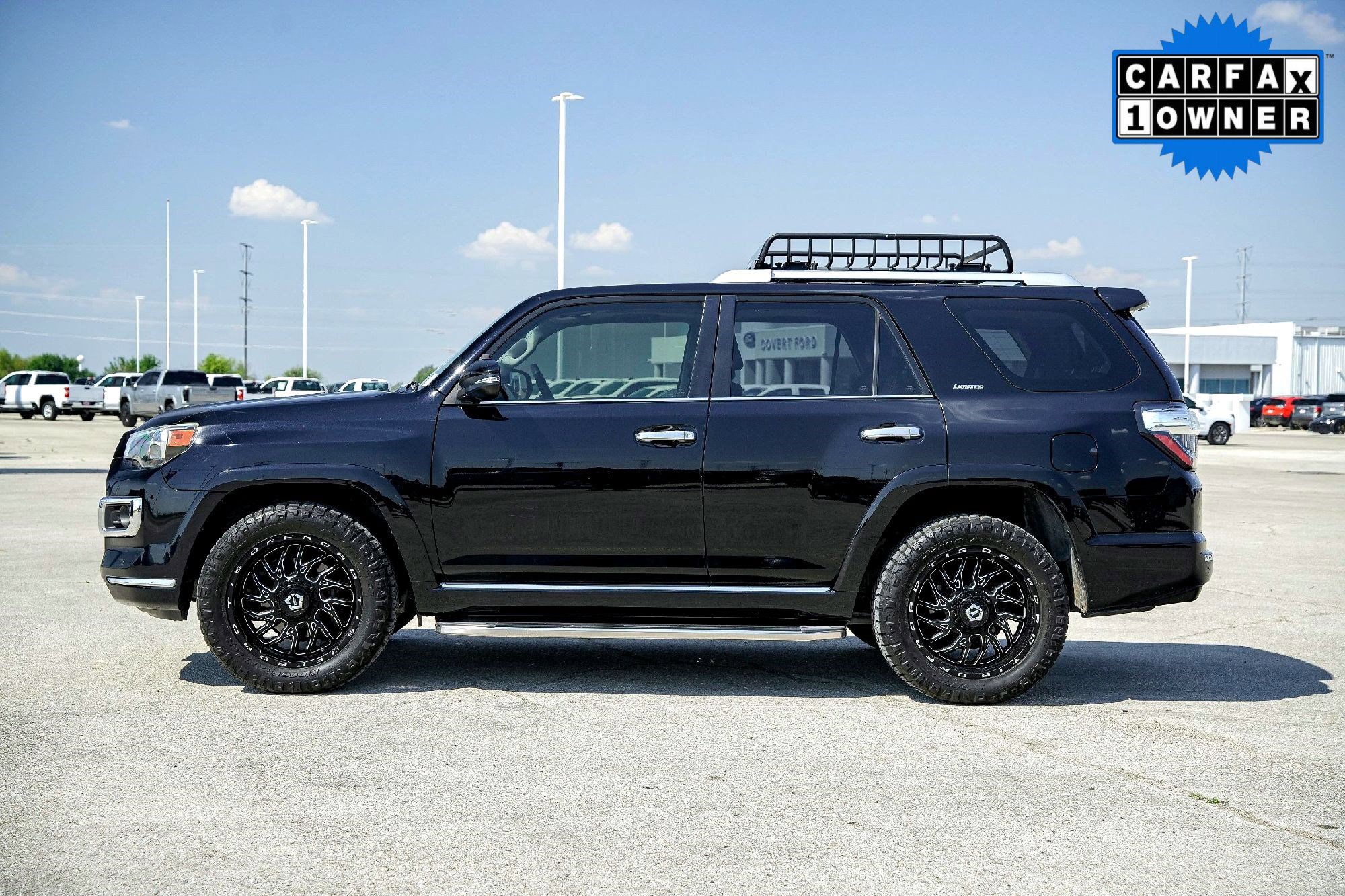 2018 Toyota RAV4 LE photo 4