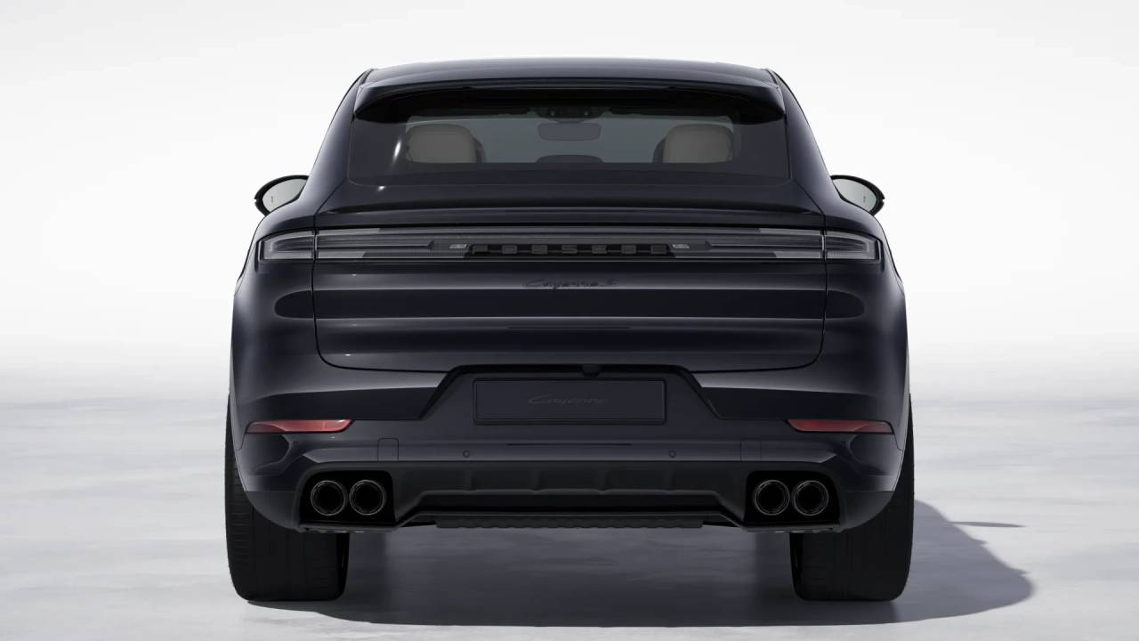 2025 Porsche Cayenne S E-Hybrid Coupe photo 8