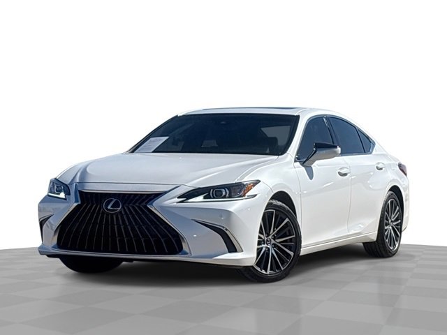 2024 Lexus ES 350's photo