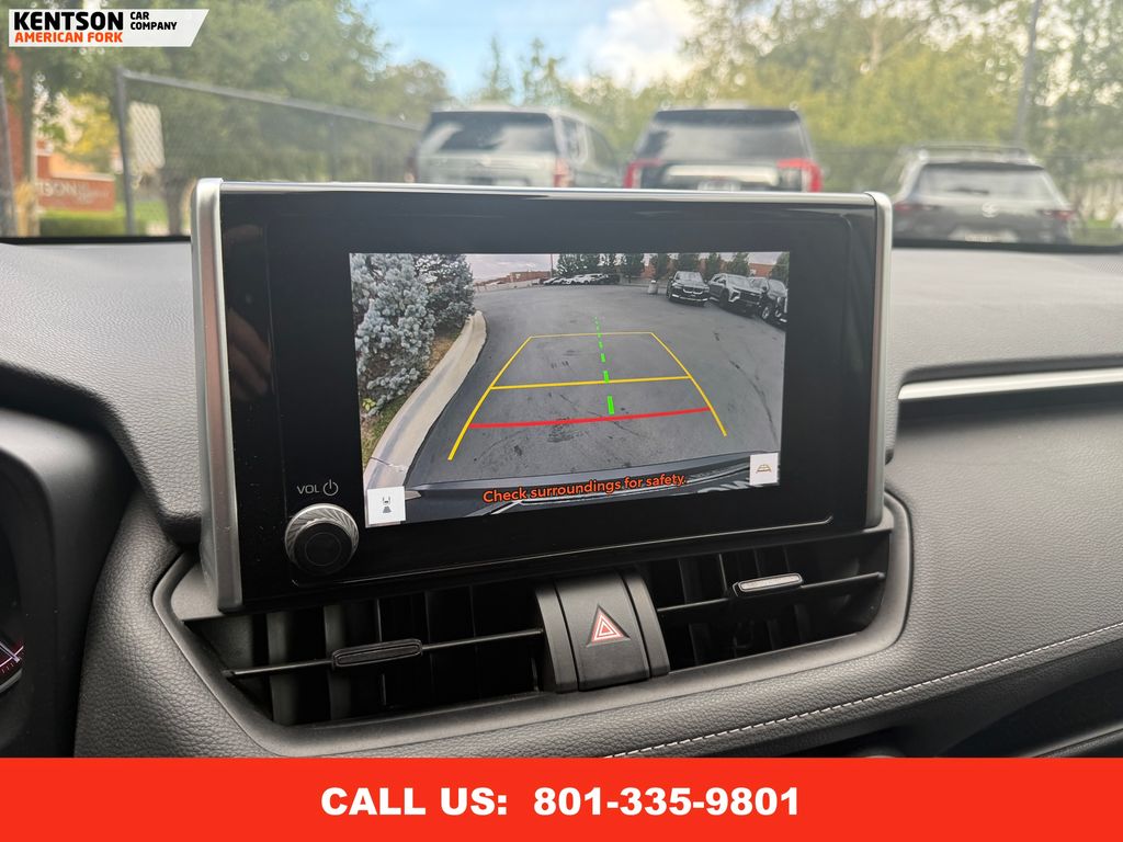 2024 Toyota RAV4 LE photo 22