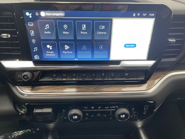 2026 Chevrolet Silverado 1500 RST photo 3