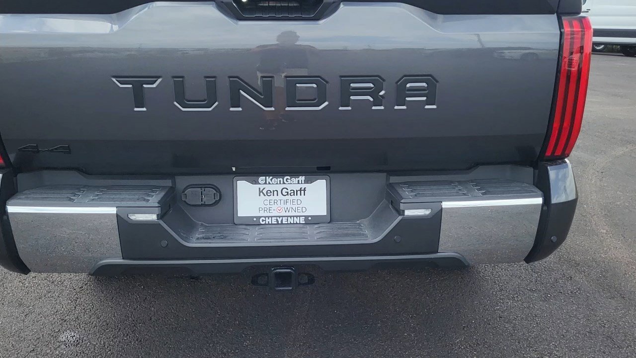 2025 Toyota Tundra SR5 photo 17