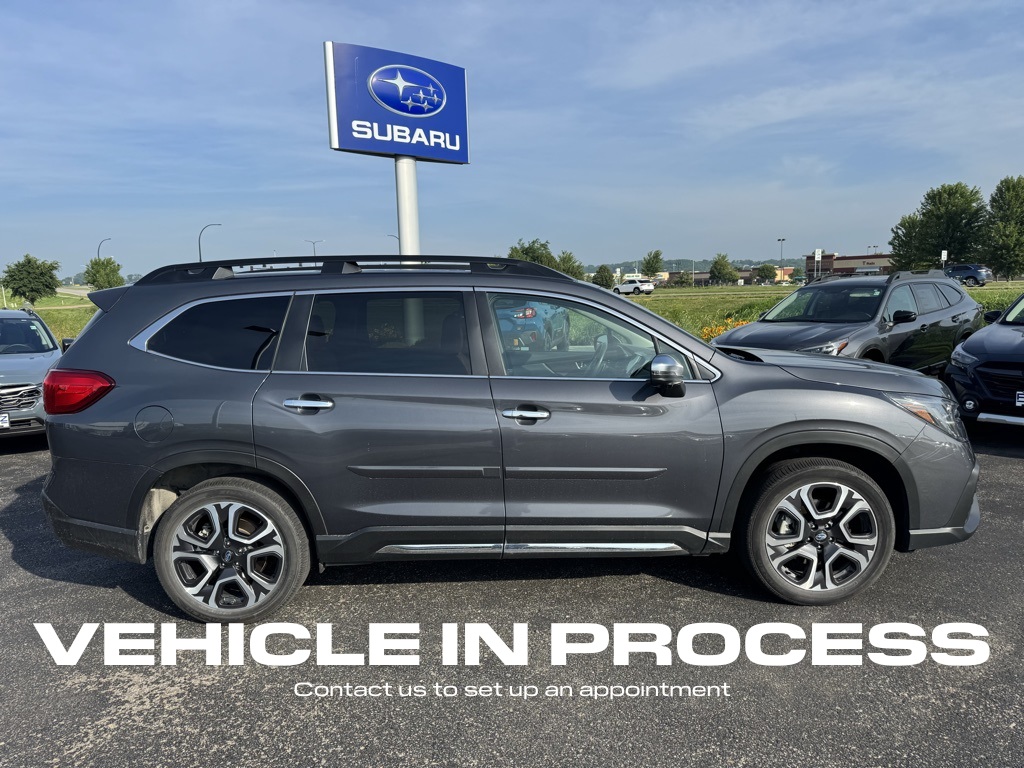 Used 2023 Subaru Ascent Touring with VIN 4S4WMAWD8P3452166 for sale in Rochester, Minnesota