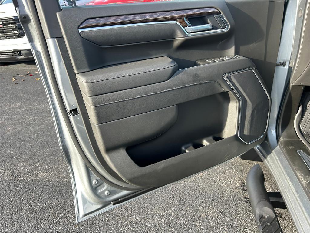 2026 Gmc Sierra 1500 Elevation photo 4