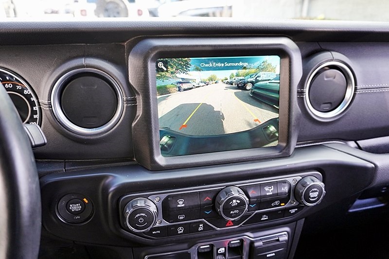 Certified Used 2021 Gray Jeep Overland image 29