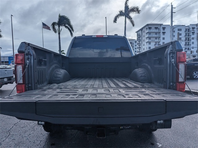 2021 Ford F-350 photo 13