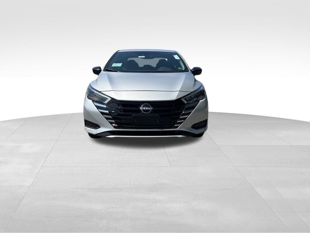 2025 Nissan Versa S photo 6