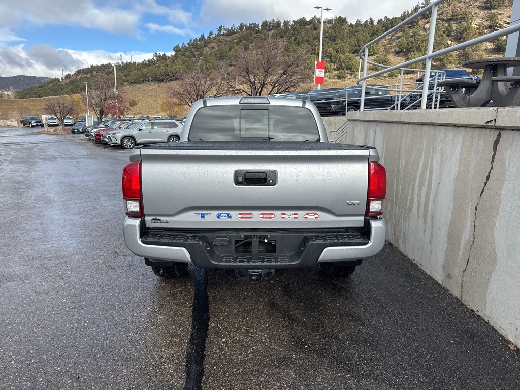 2019 Toyota Tacoma SR5 photo 3