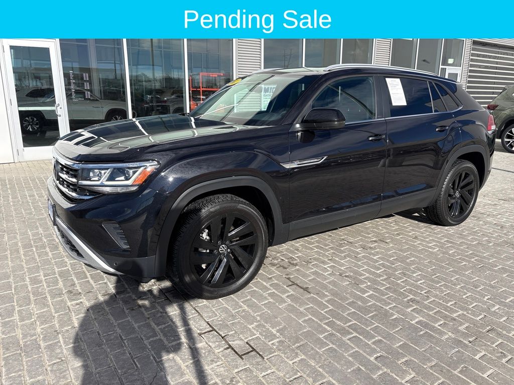 2022 Volkswagen Atlas Cross Sport SE w/Tech's photo