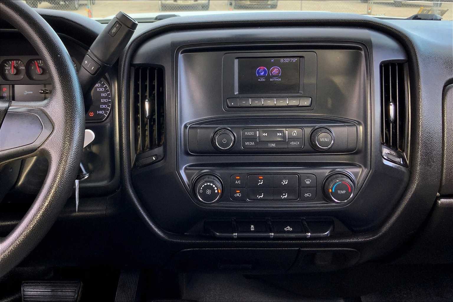 2017 Gmc Sierra Base photo 6