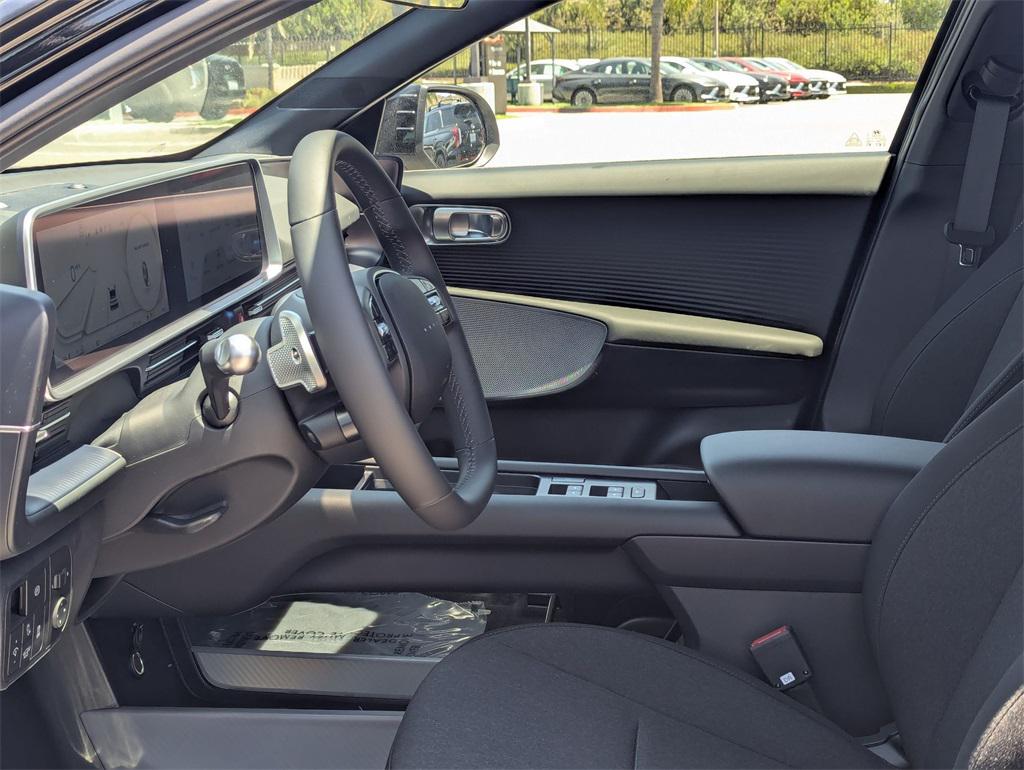 2025 Hyundai Ioniq 6 SE photo 14