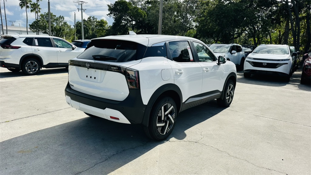 2026 Nissan Kicks SV photo 5