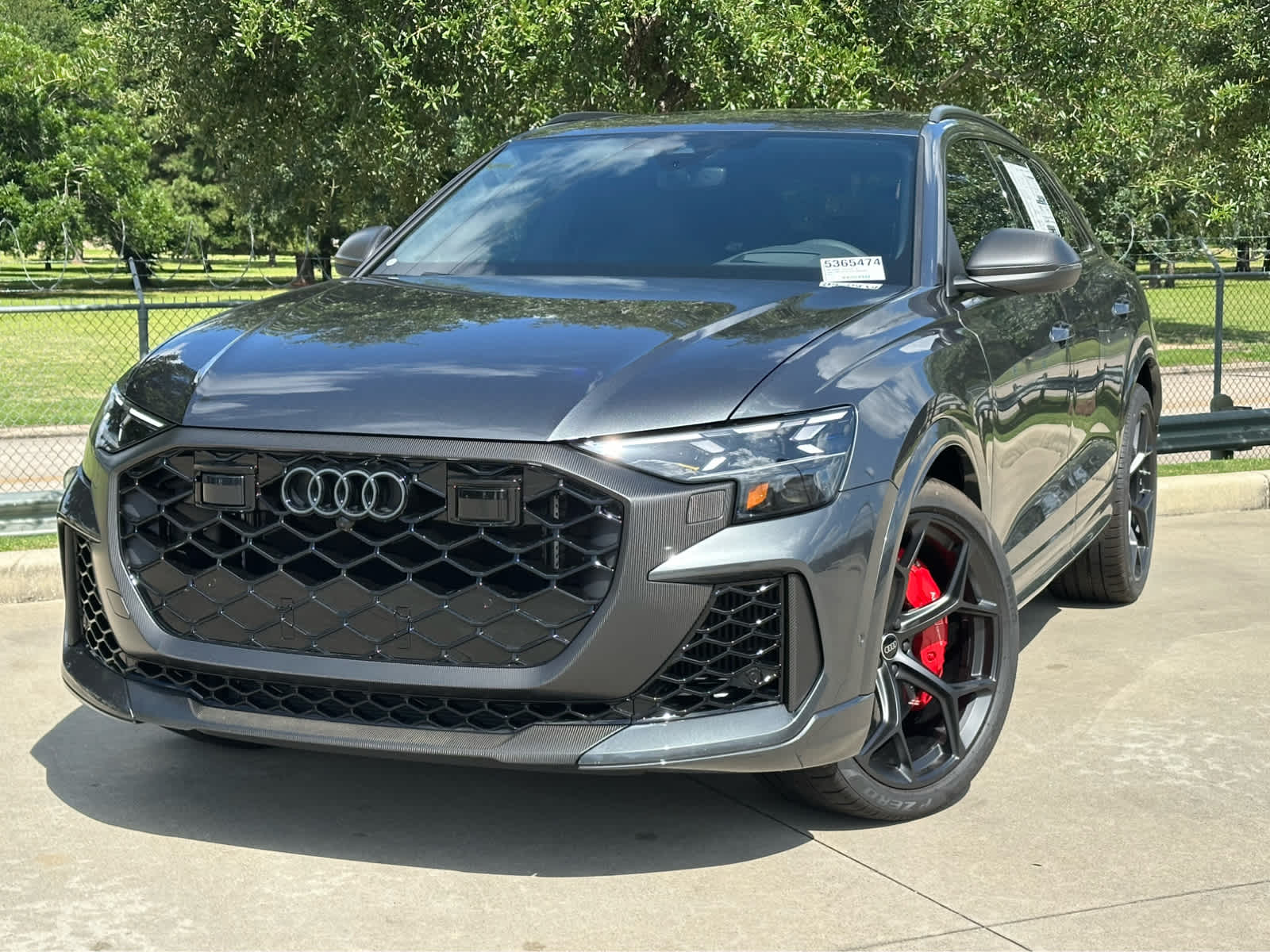 2025 Audi RS Q8 performance