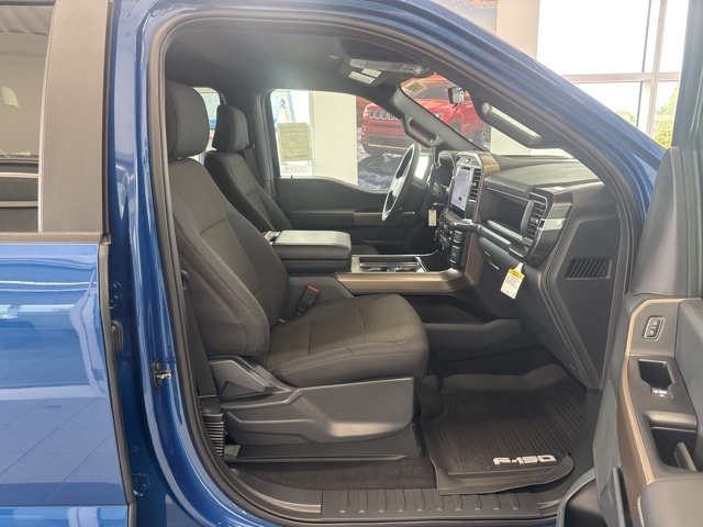 2025 Ford F-150 STX photo 29