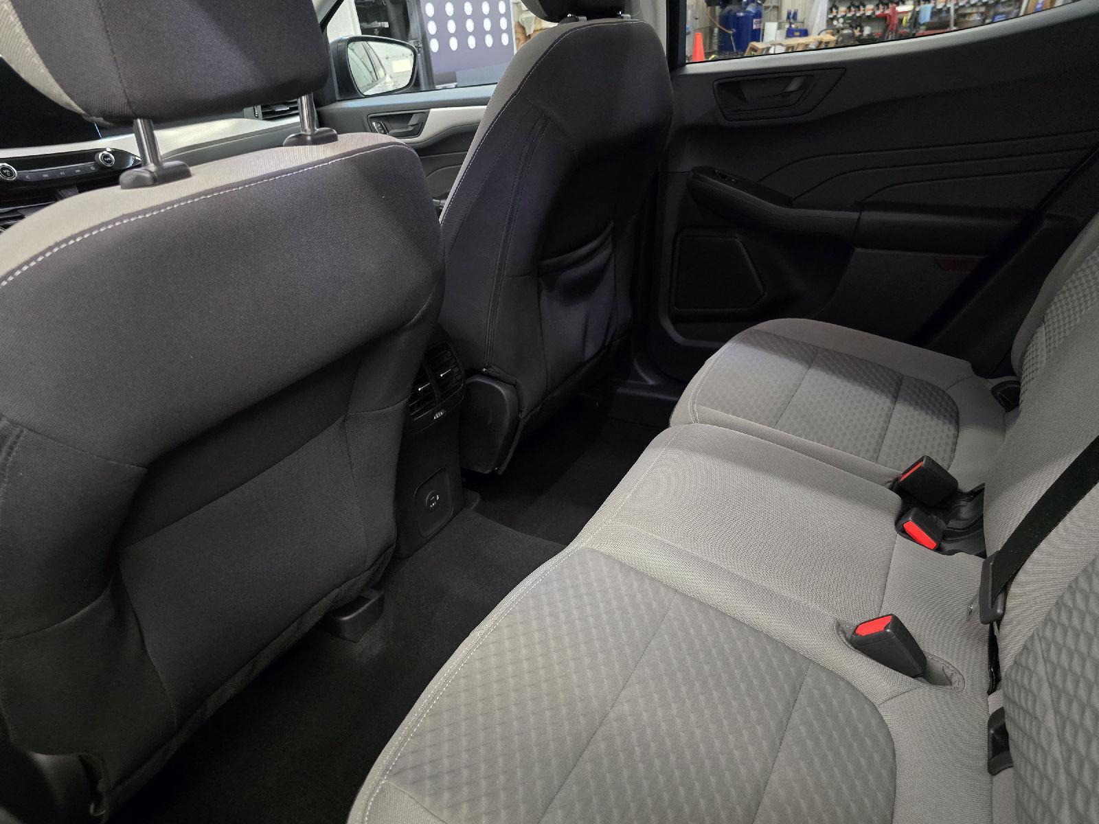 2022 Ford Escape SE photo 23
