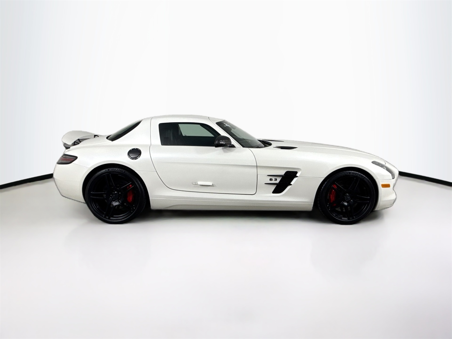 2013 Mercedes Benz SLS AMG GT photo 8