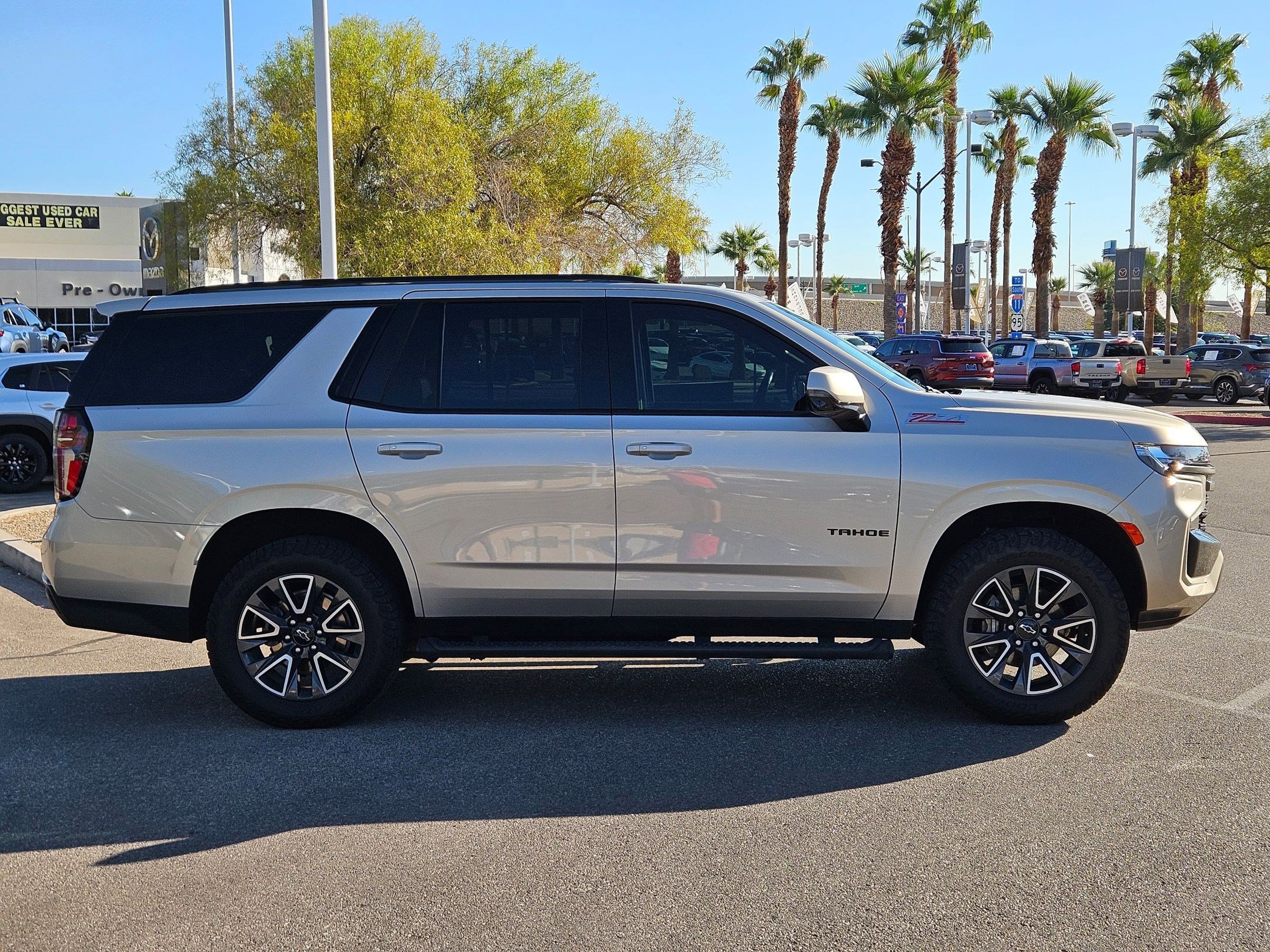 2022 Chevrolet Tahoe Z71 photo 6