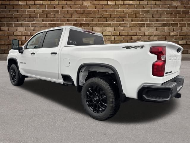 2026 Chevrolet Silverado 2500HD Custom photo 3